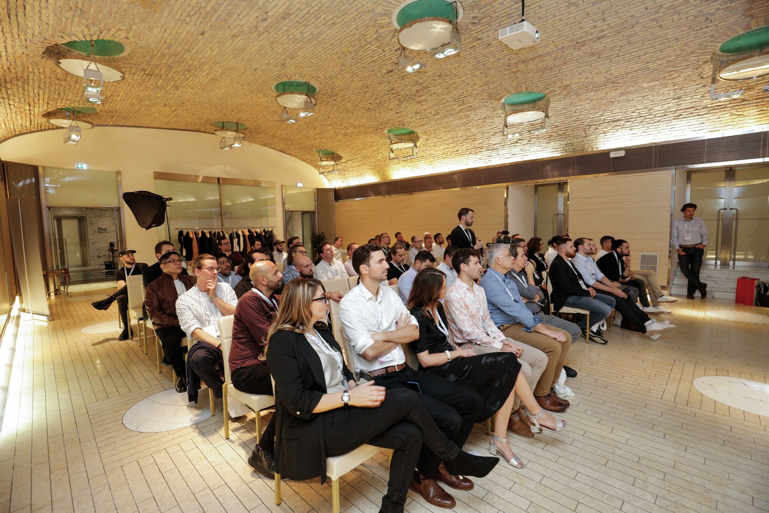 Partner Day d'octobre 2024 à Rome montrant l'audience présente lors de l'évènement